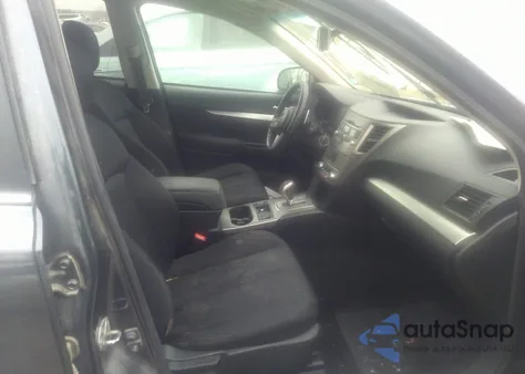 2011 Subaru Outback 2.5I Premium z USA, uszkodzony, nr VIN 4S4BRBCCXB3379151